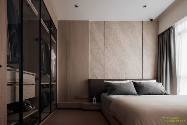 The Modern Wabi Sabi elements create a balance of warmth and clean lines in the space.
-
East Meadows // Modern Wabi Sabi
Designer: Ashley & Chloe
-
#singapore #renovation #interiordesign #resale #condo #modern #wabisabi #sgreno #sgid #bedroom